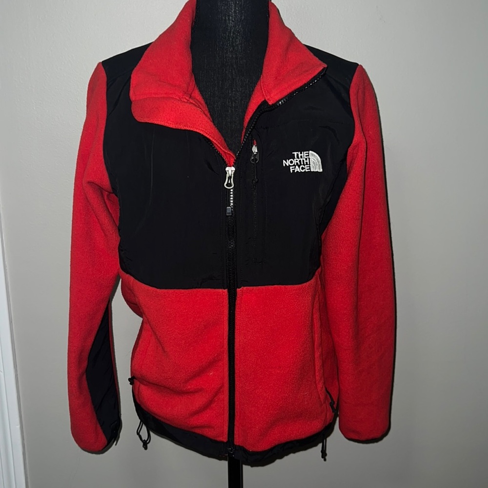 SM Red Northface